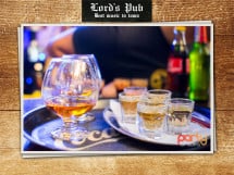 Distracție în Lord's Pub