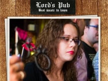 Distracție în Lord's Pub