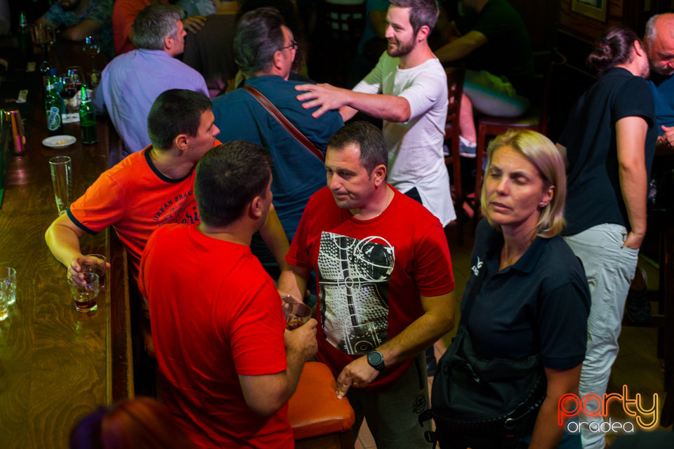 Distracție în Lord's Pub, Lord's Pub