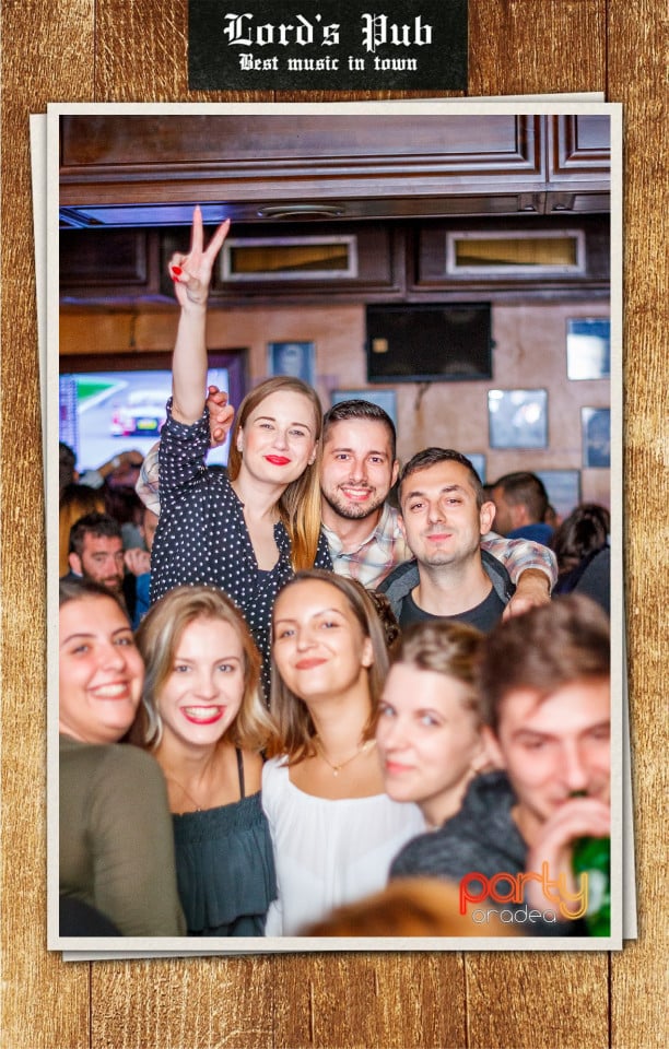 Distracţie în Lord's Pub, Lord's Pub