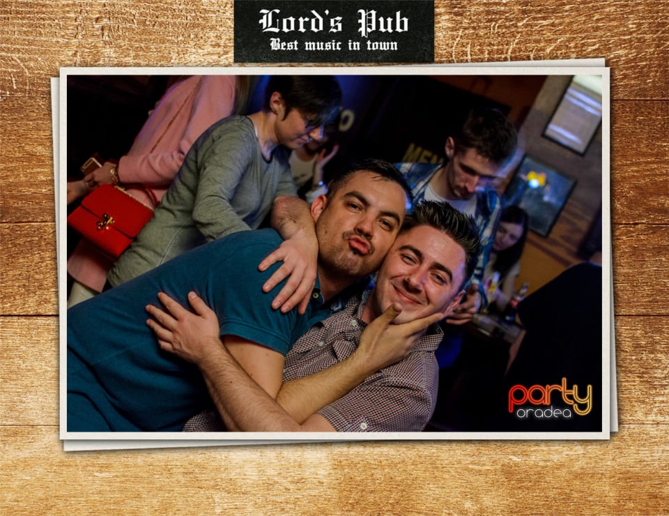 Distracție în Lord's Pub, Lord's Pub
