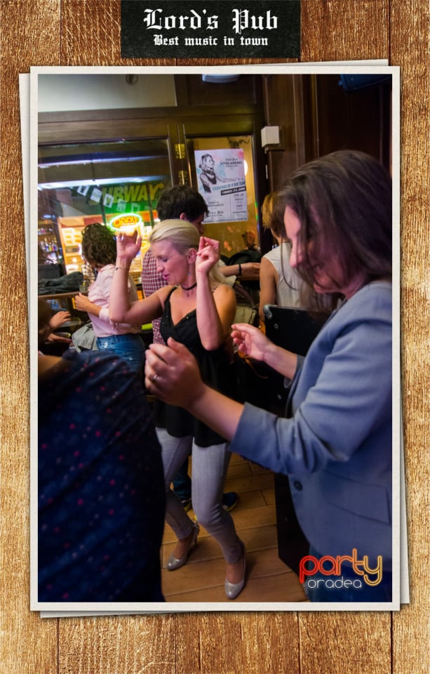 Distracție în Lord's Pub, Lord's Pub