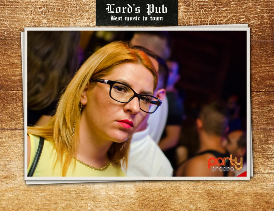 Distracție în Lord's Pub, Lord's Pub