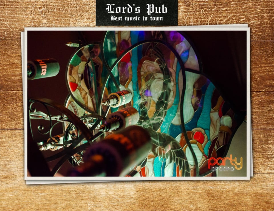 Distracție în Lord's Pub, Lord's Pub