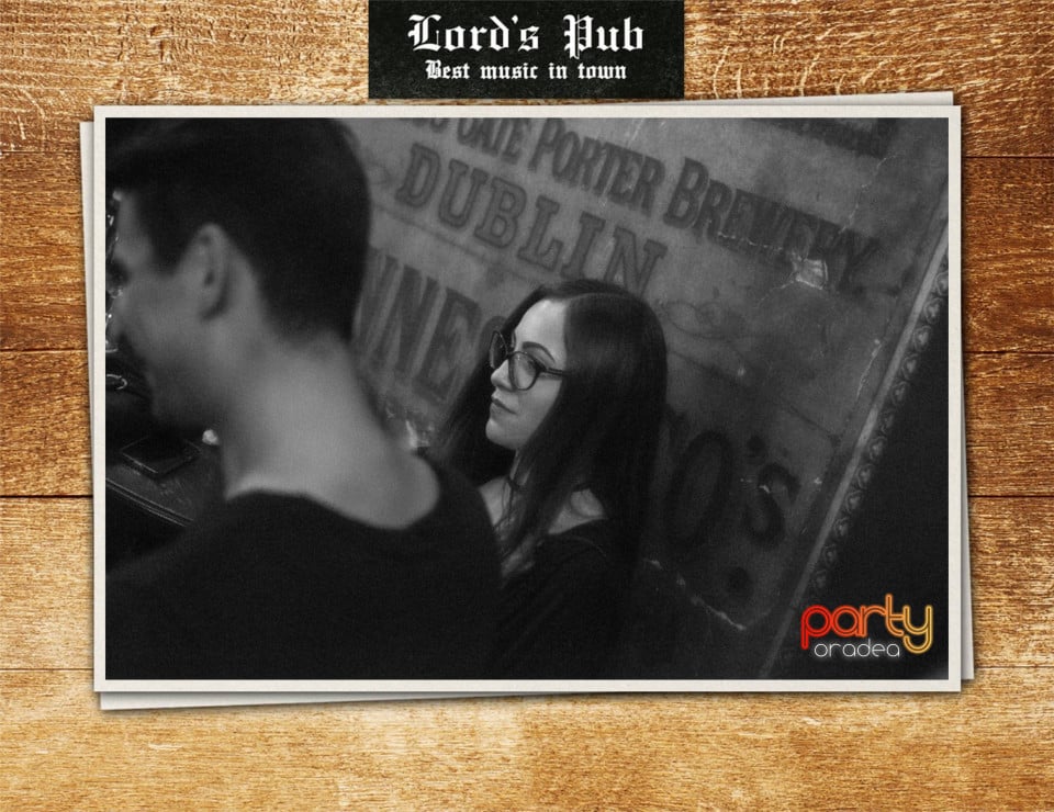 Distracție în Lord's Pub, Lord's Pub