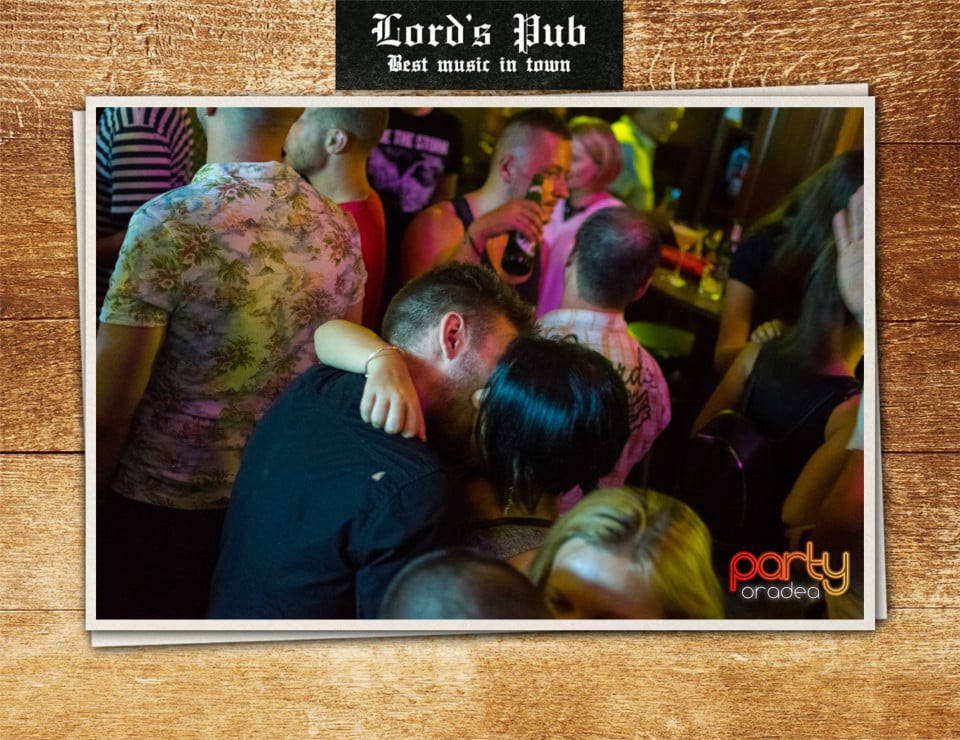 Distracție în Lord's Pub, Lord's Pub