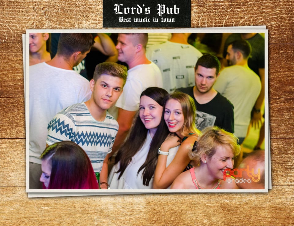 Distracție în Lord's Pub, Lord's Pub