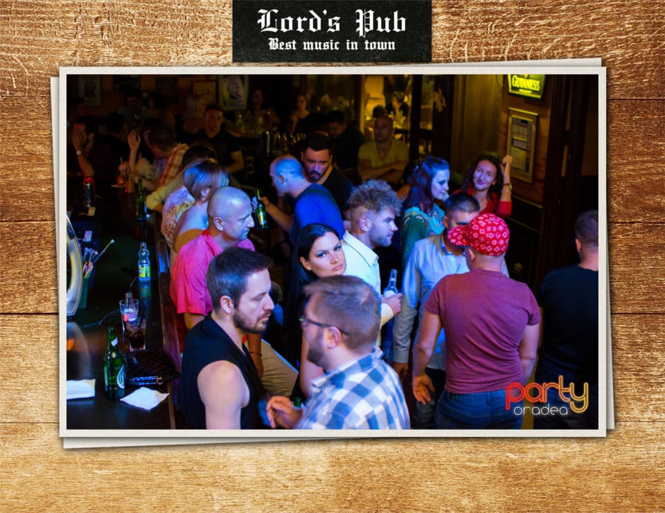 Distracție în Lord's Pub, Lord's Pub