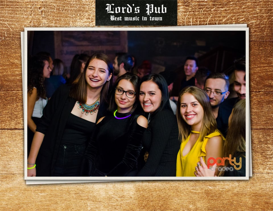 Distracție în Lord's Pub, Lord's Pub