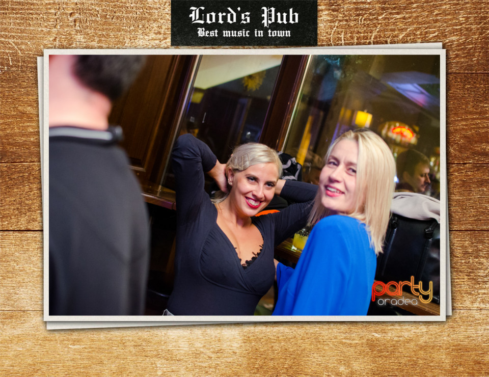 Distracţie în Lord's Pub, Lord's Pub