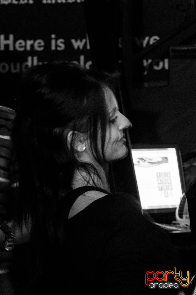 Distracție în Lord's Pub, Lord's Pub
