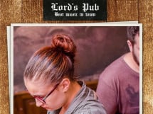 Distracţie în Lord's Pub