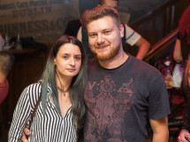 Distracţie în Lord's Pub