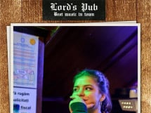 Distracție în Lord's Pub