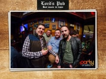 Distracție în Lord's Pub