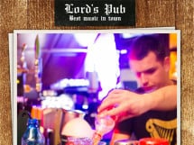 Distracție în Lord's Pub