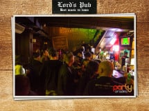 Distracție în Lord's Pub