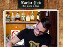 Distracție în Lord's Pub