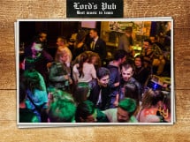 Distracție în Lord's Pub