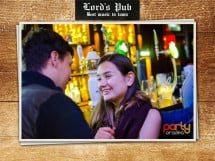 Distracție în Lord's Pub