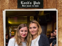 Distracție în Lord's Pub