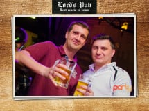 Distracție în Lord's Pub