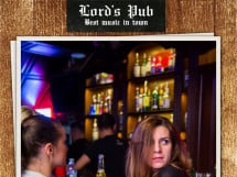 Distracție în Lord's Pub