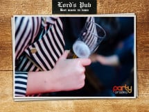 Distracție în Lord's Pub