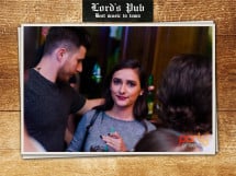 Distracție în Lord's Pub