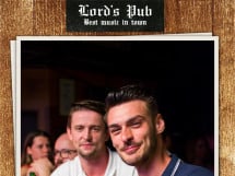 Distracție în Lord's Pub