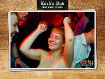 Distracție în Lord's Pub