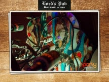 Distracție în Lord's Pub