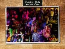 Distracție în Lord's Pub