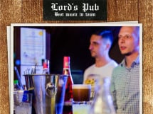 Distracție în Lord's Pub