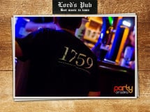 Distracție în Lord's Pub