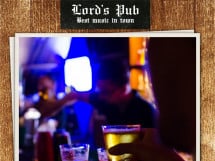 Distracție în Lord's Pub