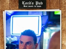 Distracție în Lord's Pub