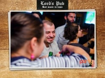 Distracție în Lord's Pub