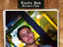 Distracție în Lord's Pub