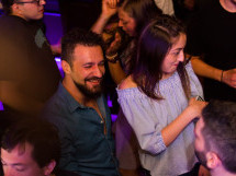 Distracție în Lord's Pub