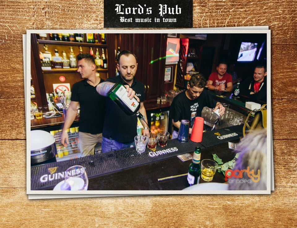 Distracție în Lord's Pub, Lord's Pub