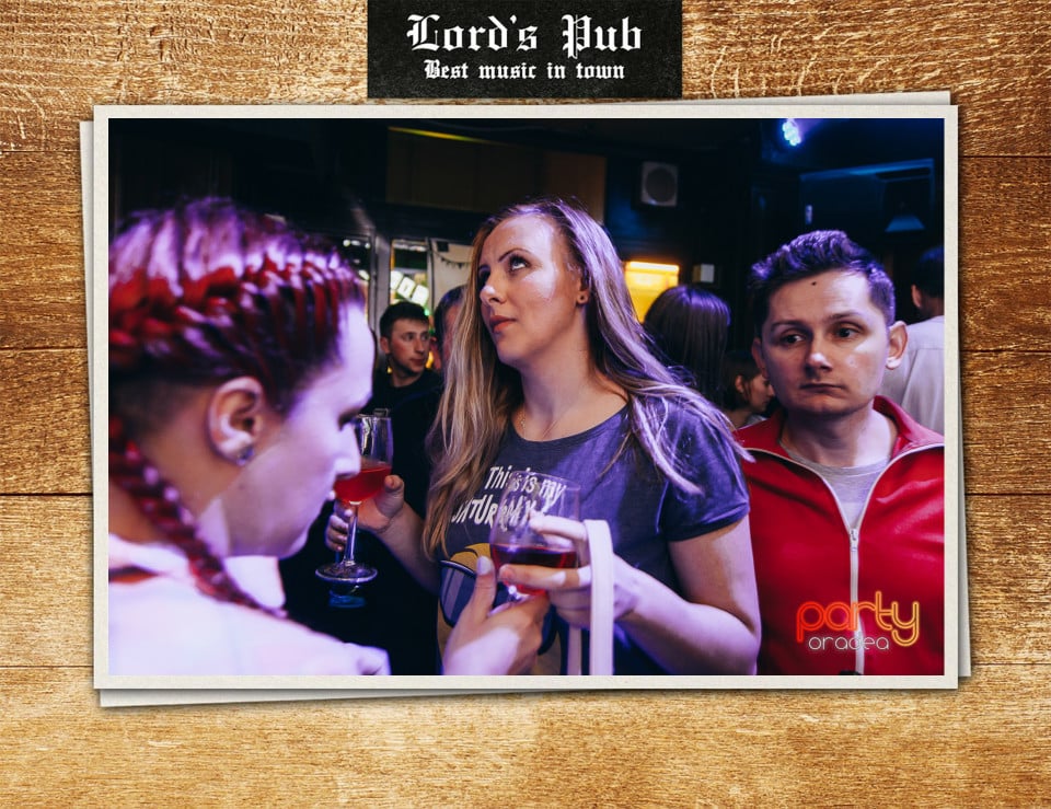 Distracție în Lord's Pub, Lord's Pub