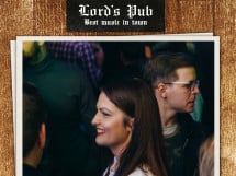 Distracție în Lord's Pub