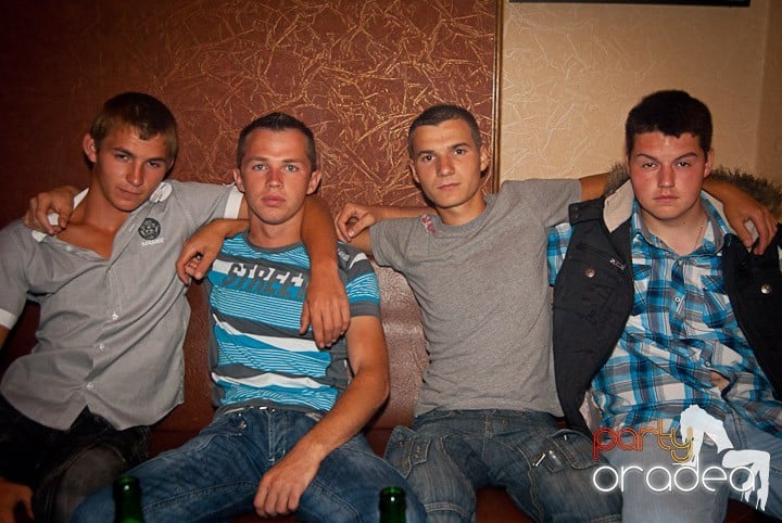 Distracţie în Seven, 