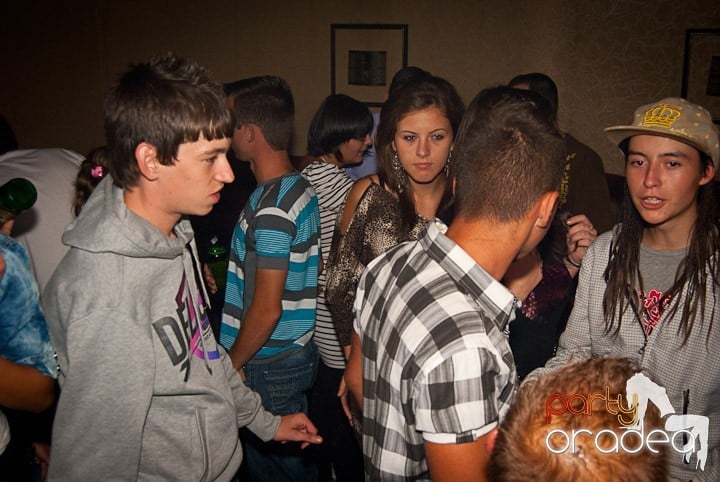 Distracţie în Seven, 