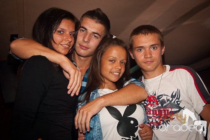 Distracţie în Seven, 