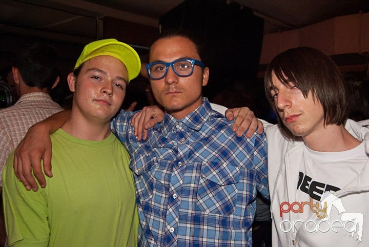 Distracţie în Seven, 