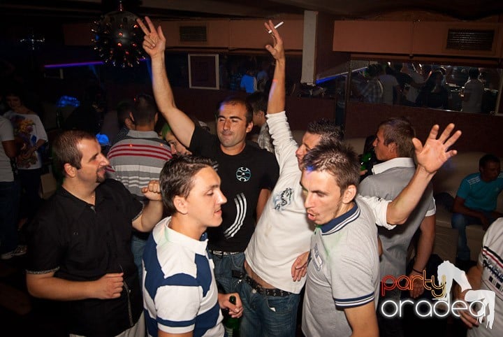 Distracţie în Seven, 