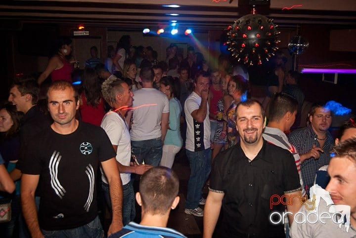 Distracţie în Seven, 