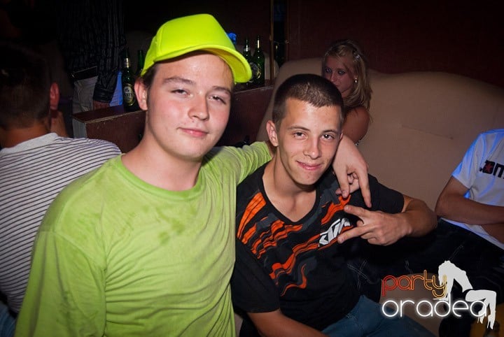 Distracţie în Seven, 